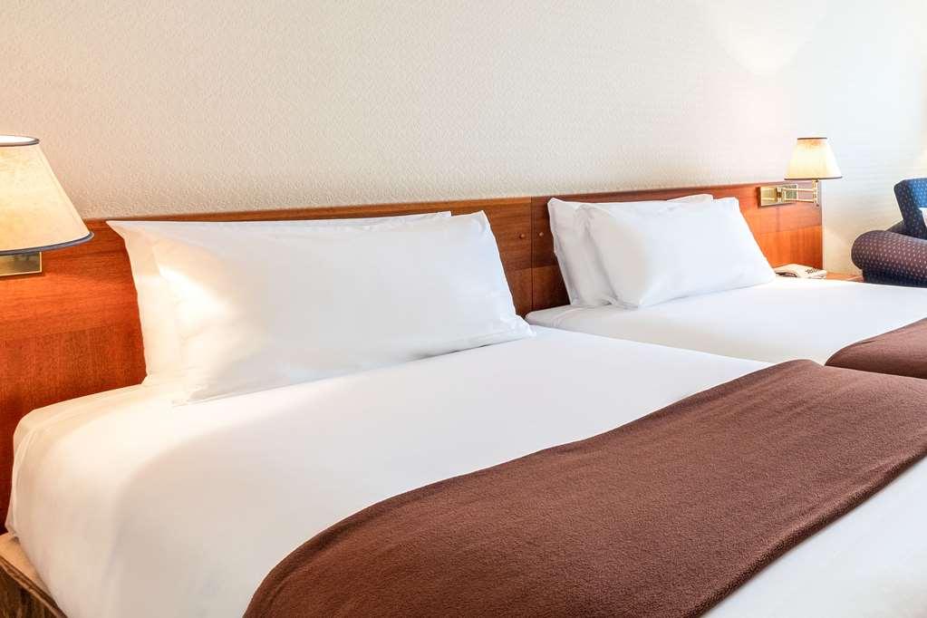 Clarion Croydon Park Hotel Ruang foto